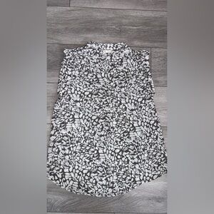 Antilia Femme Size Large Women’s Blouse Sheer Sleeveless Vneck Dressy